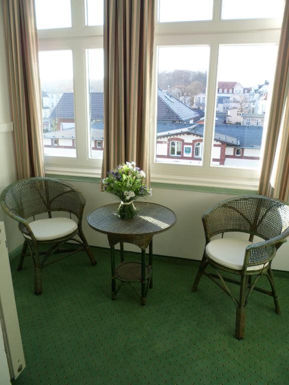 Hotel Schloonsee Garni Seebad Bansin Habitación foto